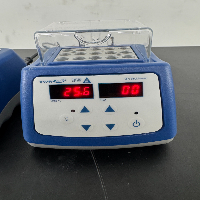 VWR Mini Block Heater - Quantity 2 image 3